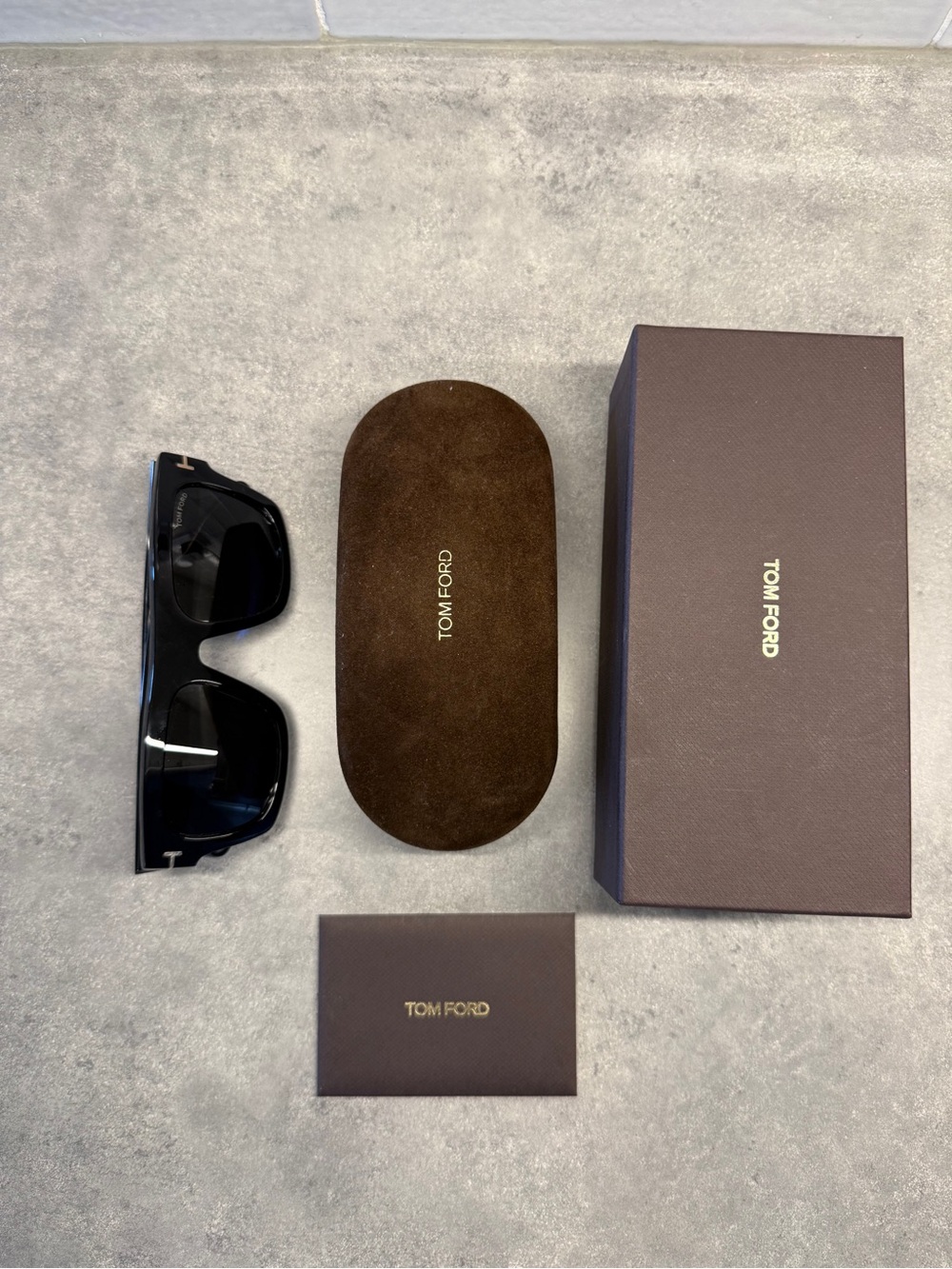 Tom Ford Fausto TF711 01A Sunglasses – 100% Authentic – Like New – Full Set